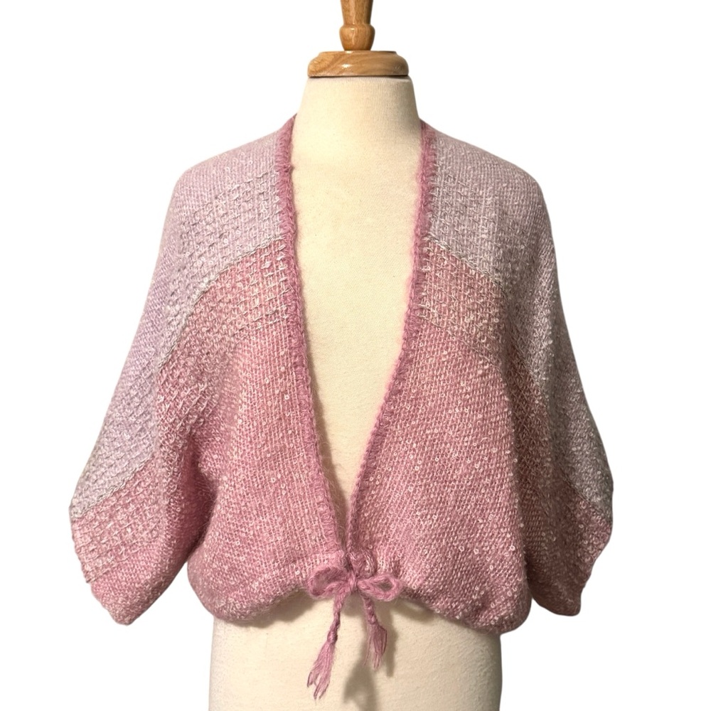 Elegant LeBlanc Mouton Pink Open-Front Women's Wool Blend Shrug with drawstring